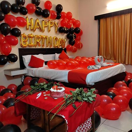 Goroomgo Blue Bell Bhubaneswar - Well Decorated Room -Wifi And Parking Facilities Available Esterno foto